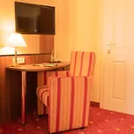Alte Landratsvilla Bender Otel